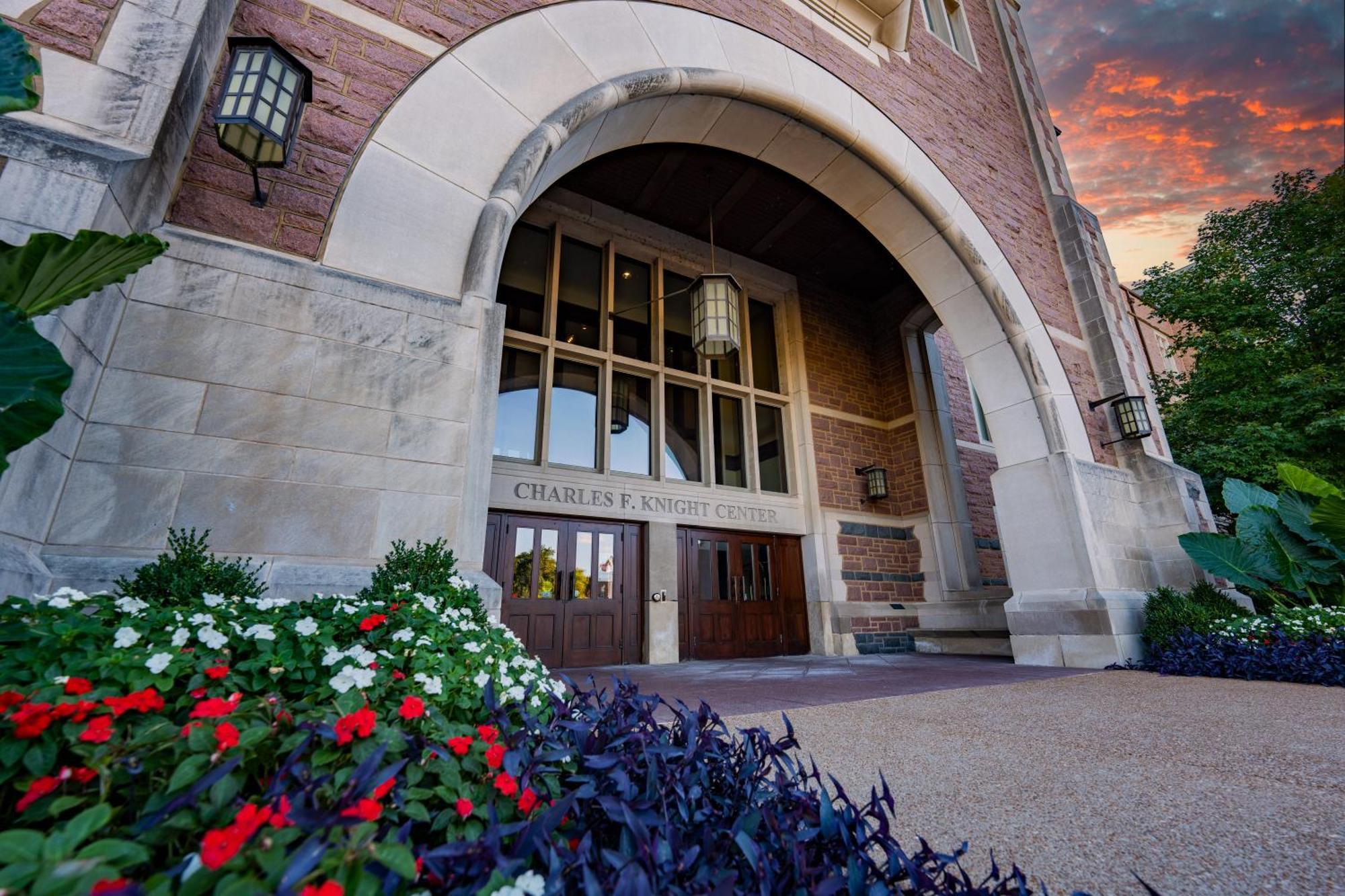The Knight Center At Washington University University City Exteriör bild
